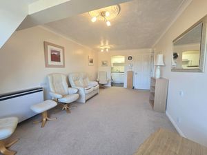 Photo 15- click for photo gallery